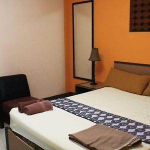 Hotel Satria